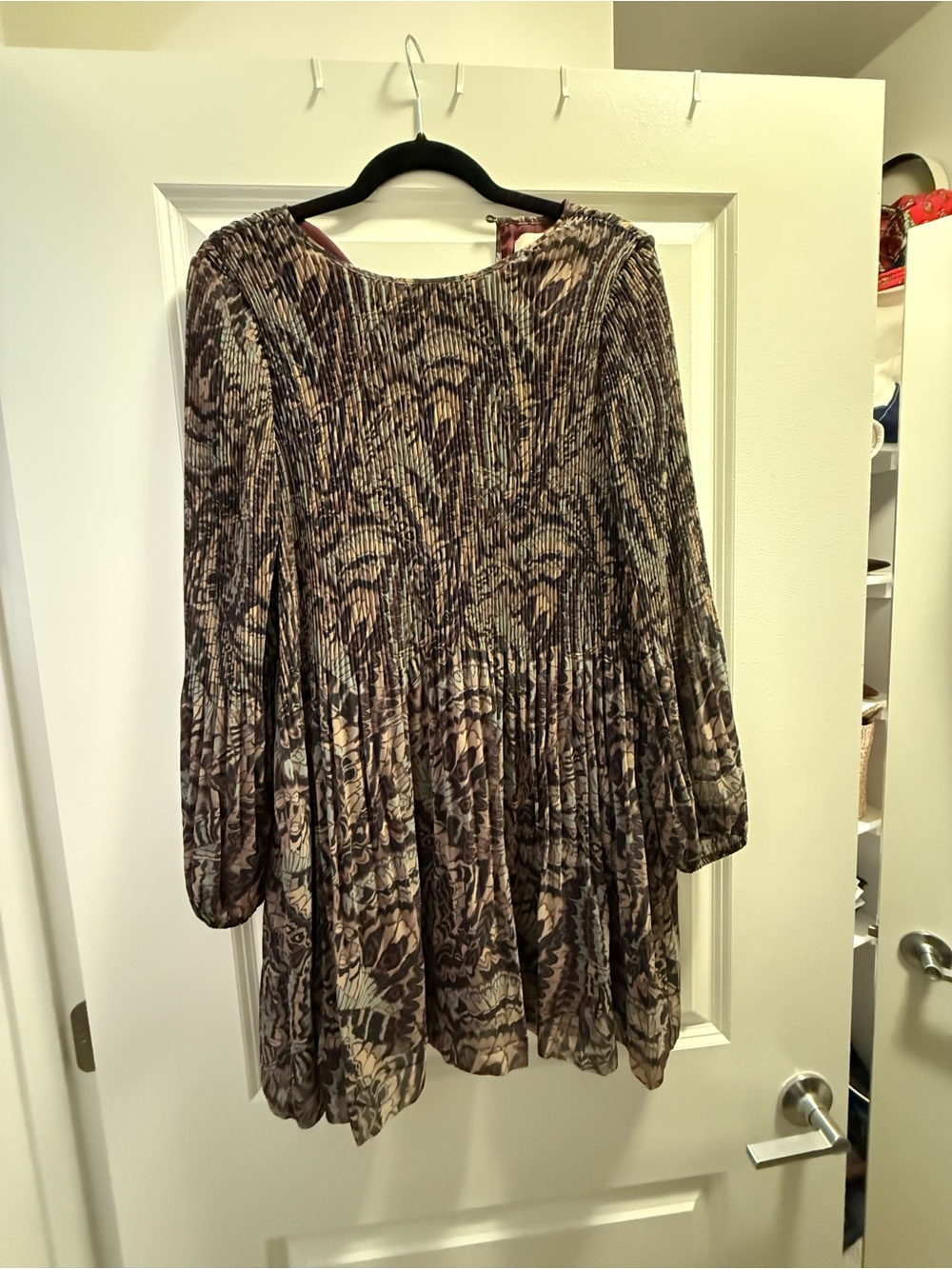Aritzia Printed Long Sleeve Pleated Tunic Dress - Brown Multi